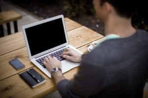 bloggear