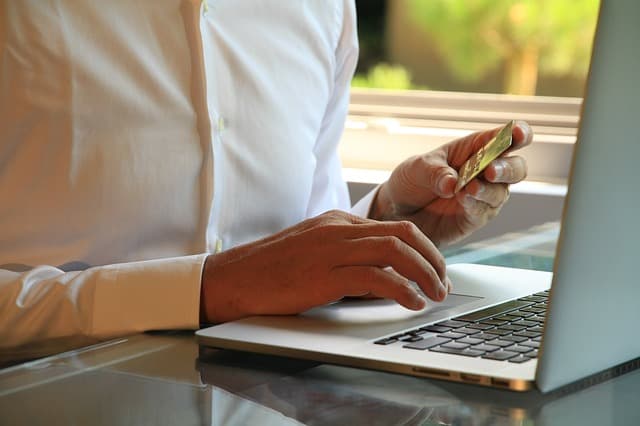 El Comercio en Sevilla 2018 y su Digitalizacion 2